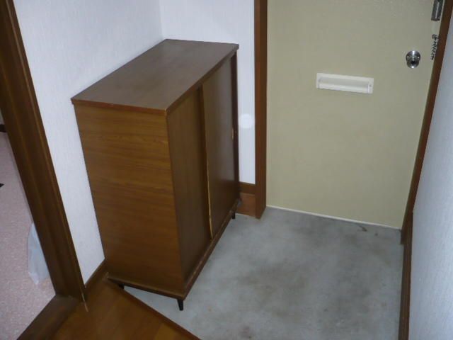 2DK Apartment for Rent in Quiet Takikawa, Hokkaido - Thumbnail 2