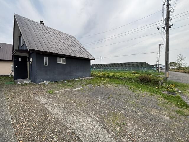 4LDK Pet-Friendly House for Rent in Takikawa, Hokkaido - Thumbnail 3