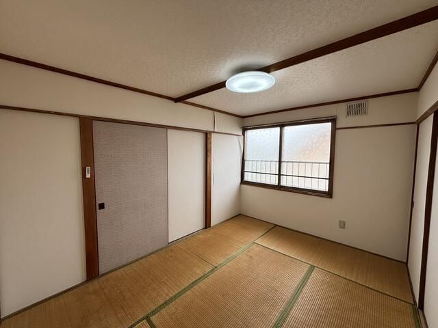 4LDK Pet-Friendly House for Rent in Takikawa, Hokkaido - Thumbnail 4