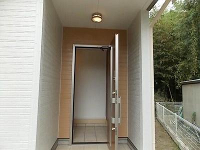 Spacious 4LDK House in Togane City with Large Garden — Image 1, Togane, Chiba