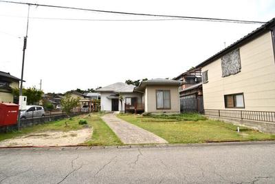 Traditional 3DK House with Large Garden in Murakami City — Image 2, Murakami, Niigata