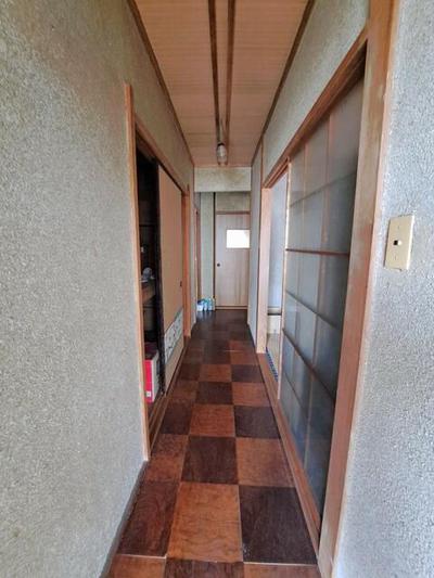 [Hatomark Site] 4DK Used Terrace House in Kawaicho, Matsusaka City, Mie Prefecture — Image 2, Matsusaka, Mie