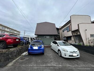 Spacious 4DK House in Fuji City - Minutes from Iriyamase Station — Image 1, Fuji, Shizuoka