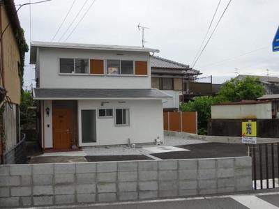 Spacious 4LDK House in Nankoku City with 6 Parking Spaces — Image 1, Nankoku, Kochi