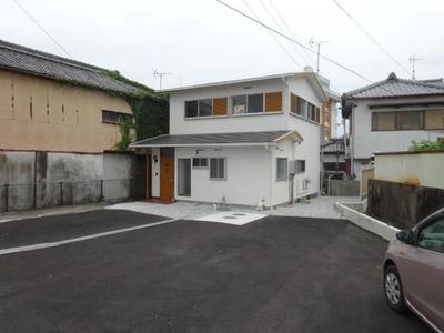 Spacious 4LDK House in Nankoku City with 6 Parking Spaces — Image 3, Nankoku, Kochi