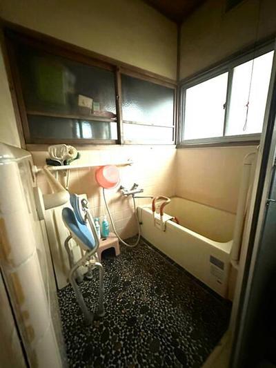 Single Story 3DK House in Hirashima, Fujieda - 166sqm Land — Image 2, Fujieda, Shizuoka