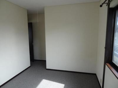 4LDK Family Home in Takizawa - South Facing with Double Parking — Image 4, Takizawa, Iwate