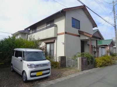4LDK Family Home in Takizawa - South Facing with Double Parking — Image 1, Takizawa, Iwate