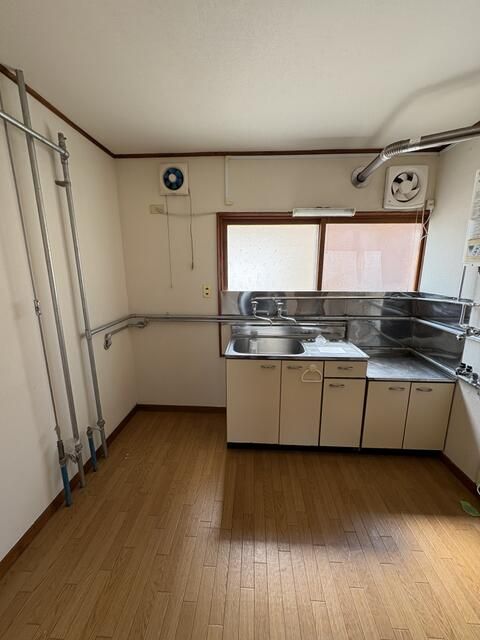 1DK Apartment for Rent in Ebetsu, Hokkaido - 18,000 Yen - Thumbnail 3