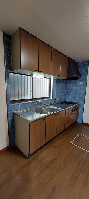 Spacious 5DK House in Kashiwara - Near Kawachi-Kokubu Station — Image 2, Kashiwara, Osaka