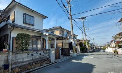 Spacious 5DK House in Kashiwara - Near Kawachi-Kokubu Station — Image 1, Kashiwara, Osaka