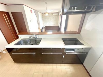 Spacious 4LDK House Near Ginmizu Station, Omuta City — Image 1, Omuta, Fukuoka