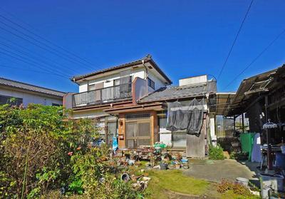 Traditional 6DK House with Large Land in Kasugai-cho, Fuefuki — Image 1, Fuefuki, Yamanashi