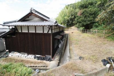 Historic 1929 Farmhouse with Land in Marugame, Kagawa Prefecture — Image 2, Marugame, Kagawa