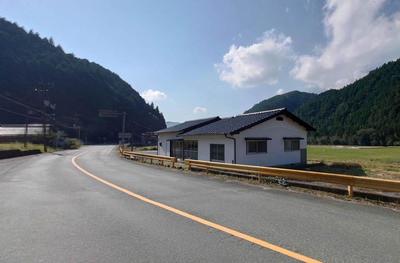 Spacious 5DK House for Sale in Yamaguchi's Tokuchi Area — Image 2, Yamaguchi, Yamaguchi