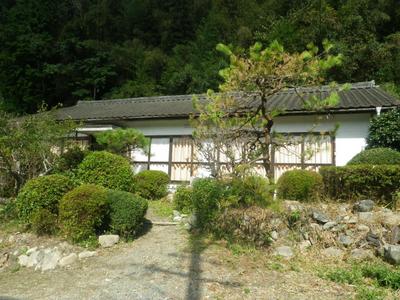 Traditional 4DK House in Katsuyama, Maniwa City - 313m² Land — Image 2, Maniwa, Okayama