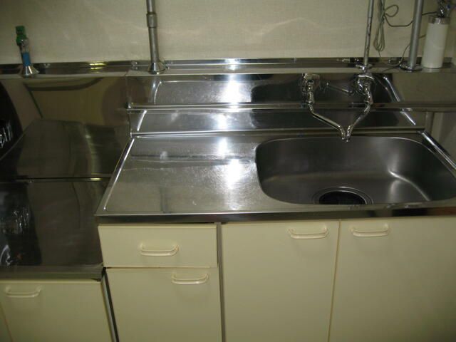 South-Facing 1DK Apartment for Rent in Obihiro, Hokkaido - Thumbnail 4
