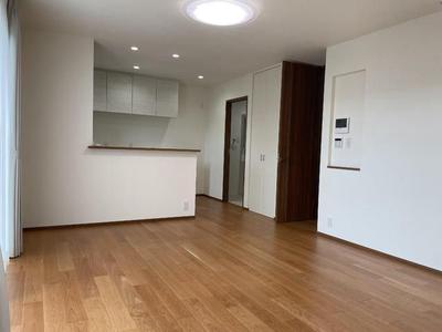 New 2LDK House in Ohito, Izu no Kuni - Modern Living with Mountain Views — Image 4, Izunokuni, Shizuoka