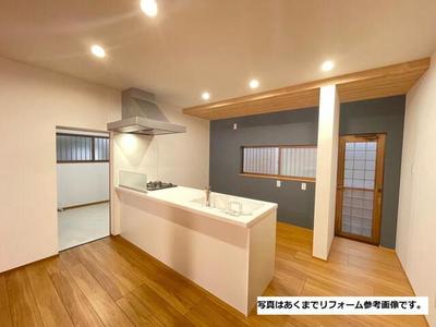 Spacious Single-Story Home in Niihama City - 199 Tsubo Land — Image 4, Niihama, Ehime