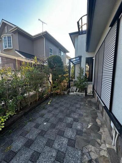 3LDK House in Kakogawa with Walk-In Closet — Image 1, Kakogawa, Hyogo