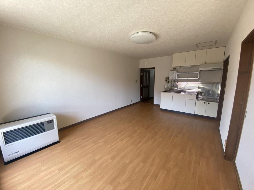 2LDK Apartment for Rent in Obihiro, Hokkaido - 52.95 sqm - Thumbnail 4