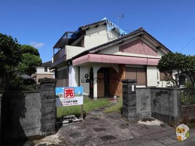 [Hatomark Site] 5DK Used Detached House in Yoshio-cho, Miyakonojo City, Miyazaki Prefecture — Image 1, Miyakonojo, Miyazaki