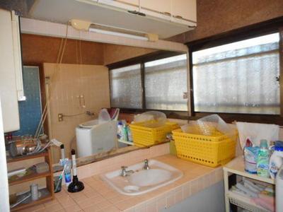 Spacious 4DK House Near Higashi-Nakama Station, Fukuoka — Image 3, Nakama, Fukuoka