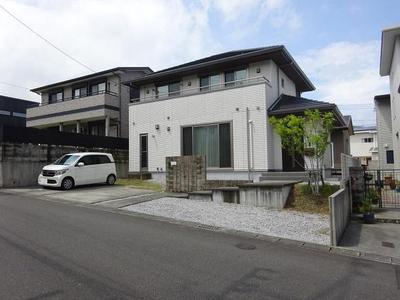 Modern 3LDK House in Tsurugaoka, Nobeoka - Solar Powered Home — Image 2, Nobeoka, Miyazaki