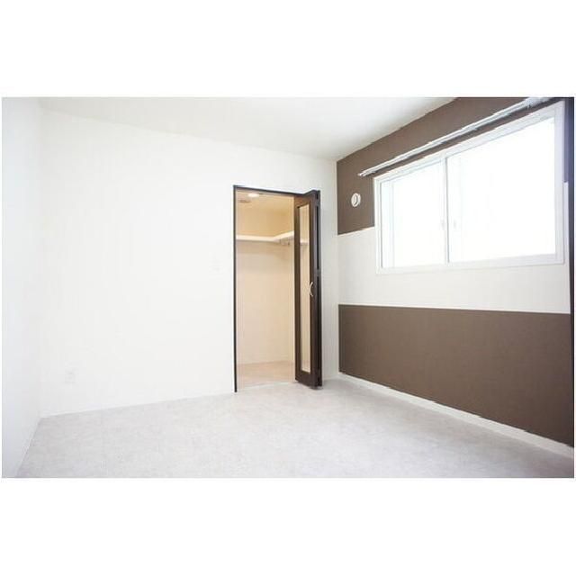 Pet-Friendly 1LDK Apartment for Rent Near Hirasashi Station, Sapporo - Thumbnail 3