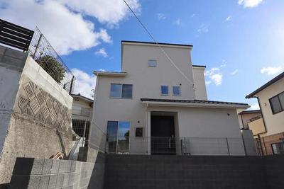 Modern 4LDK House in Kure, Hiroshima — Image 1, Kure, Hiroshima