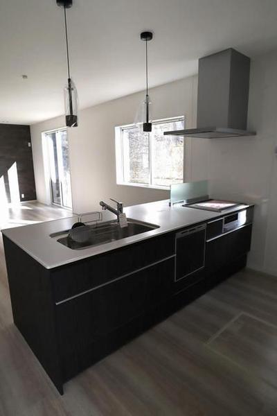 Modern 4LDK House in Kure, Hiroshima — Image 4, Kure, Hiroshima