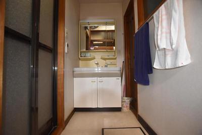 [Hatomark Site] 7K Used Detached House in Nagae 2-chome, Onomichi City, Hiroshima Prefecture — Image 3, Onomichi, Hiroshima
