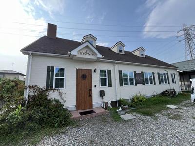 Imported House with Cafe Space in Nasushiobara - 4SLDK — Image 1, Nasushiobara, Tochigi