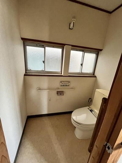 Spacious 6SDK House in Tsubame City, 10 Mins to Bunsuieki Station — Image 4, Tsubame, Niigata