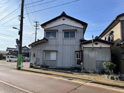 Spacious 6SDK House in Tsubame City, 10 Mins to Bunsuieki Station — Image 1, Tsubame, Niigata