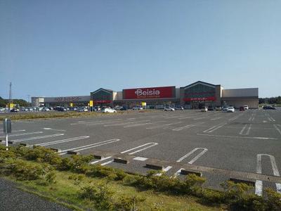 [Hatomark Site] 4LDK Used Detached House in Nobutomo, Chosei-mura, Chosei-gun, Chiba Prefecture — Image 3, Chosei, Chiba