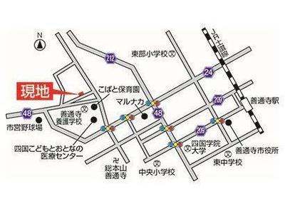 Spacious 5DK House in Zentsuji City - 234sqm Land with Garage — Image 1, Zentsuji, Kagawa