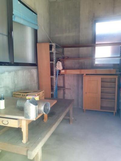Spacious 3DK House with Income Potential in Shikokuchuo, Ehime — Image 3, Shikokuchuo, Ehime