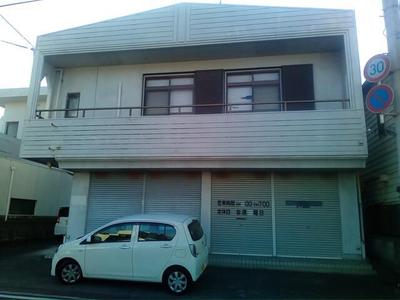 Spacious 3DK House with Income Potential in Shikokuchuo, Ehime — Image 1, Shikokuchuo, Ehime