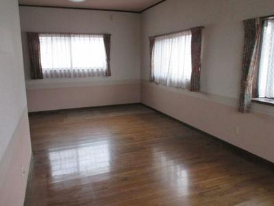 Spacious 5LDK House in Kanda Town, Fukuoka Prefecture — Image 2, Kanda, Fukuoka
