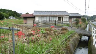 Spacious 4DK House in Mimasaka City with Large Land Plot — Image 1, Mimasaka, Okayama