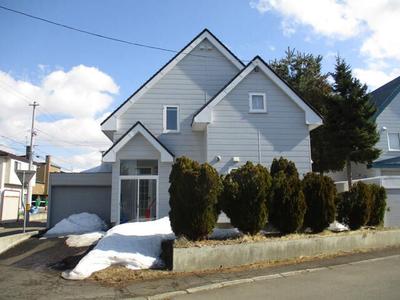 Spacious 4LDK House for Sale in Atsubetsu, Sapporo — Image 2, Atsubetsu, Hokkaido