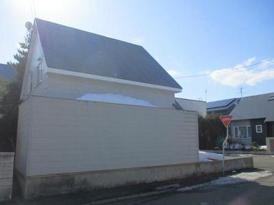Spacious 4LDK House for Sale in Atsubetsu, Sapporo — Image 1, Atsubetsu, Hokkaido