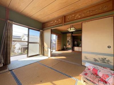 Spacious 6DK House Near Ongagawa Station, Fukuoka — Image 1, Onga, Fukuoka