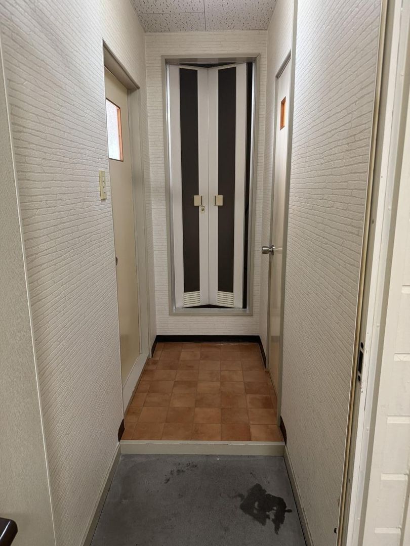 1K Apartment for Rent in Toyohira, Sapporo with Loft - Thumbnail 2