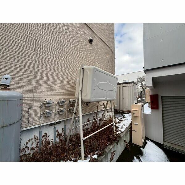 2DK Apartment for Rent in Shiroishi-ku, Sapporo - No Key Money - Thumbnail 2