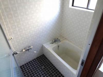 [Hatomark Site] 5DK Used Detached House in Baba-no-moto, Komatsushima-cho, Komatsushima City, Tokushima Prefecture — Image 4, Komatsushima, Tokushima