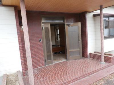 Spacious 4LDK House with Large Land in Nagasu, Kumamoto — Image 3, Nagasu, Kumamoto