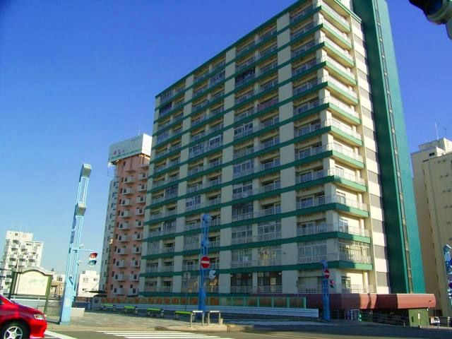 2DK Apartment for Rent in Nakajima, Sapporo - 14th Floor, Renovated - Thumbnail 2