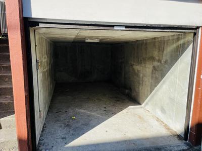 [Hatomark Site] 4DK Used Detached House in Yahatagaoka 2-chome, Saeki-ku, Hiroshima City, Hiroshima Prefecture — Image 4, Saeki, Hiroshima